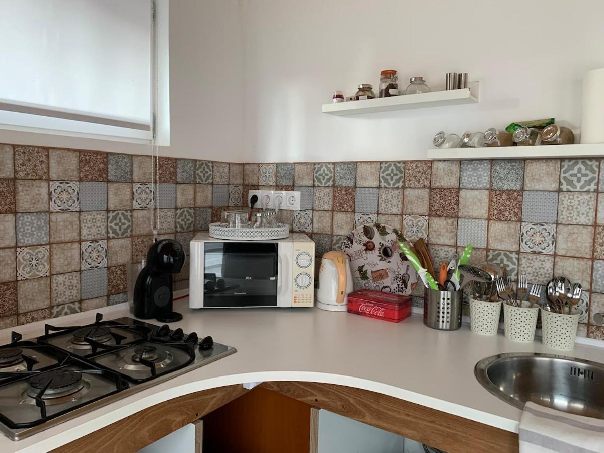Tejfeles Vendeghaz Apartment Porva Exterior photo